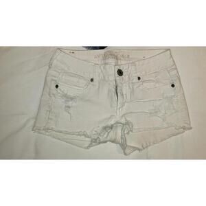 American Eagle white denim shorts size 2